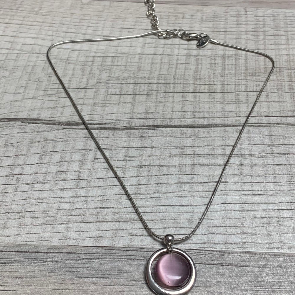 Lia Sophia Silver Tone Pink Cats Eye Cabochon Circle Pendant Necklace 16-19 inch - Picture 6 of 7